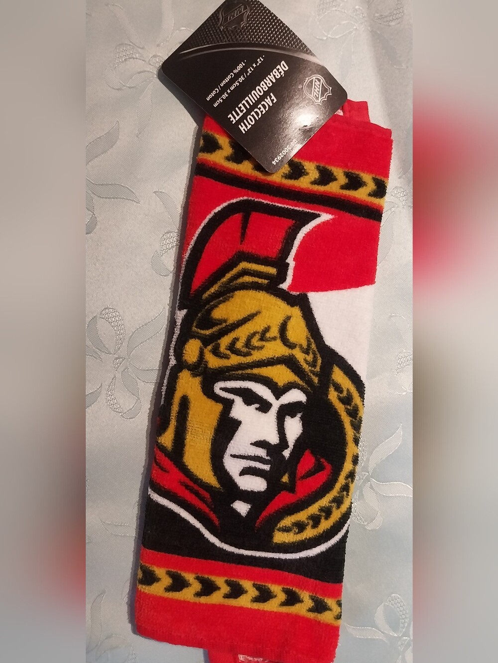 NHL Ottawa Senators Face Cloth  in Red, Black, Gold